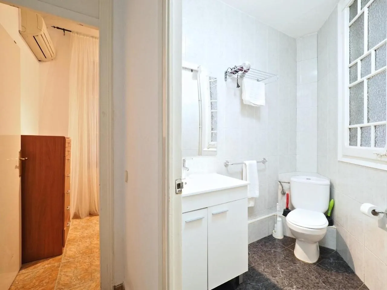 Suites4Days Central Park II Apartment Barcelona
