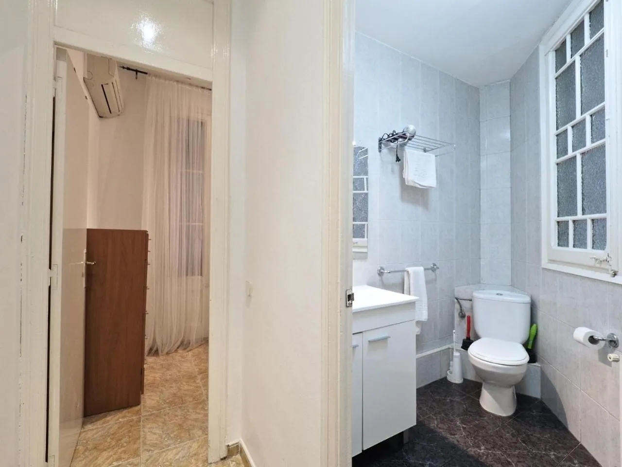Suites4Days Central Park II Apartment Barcelona