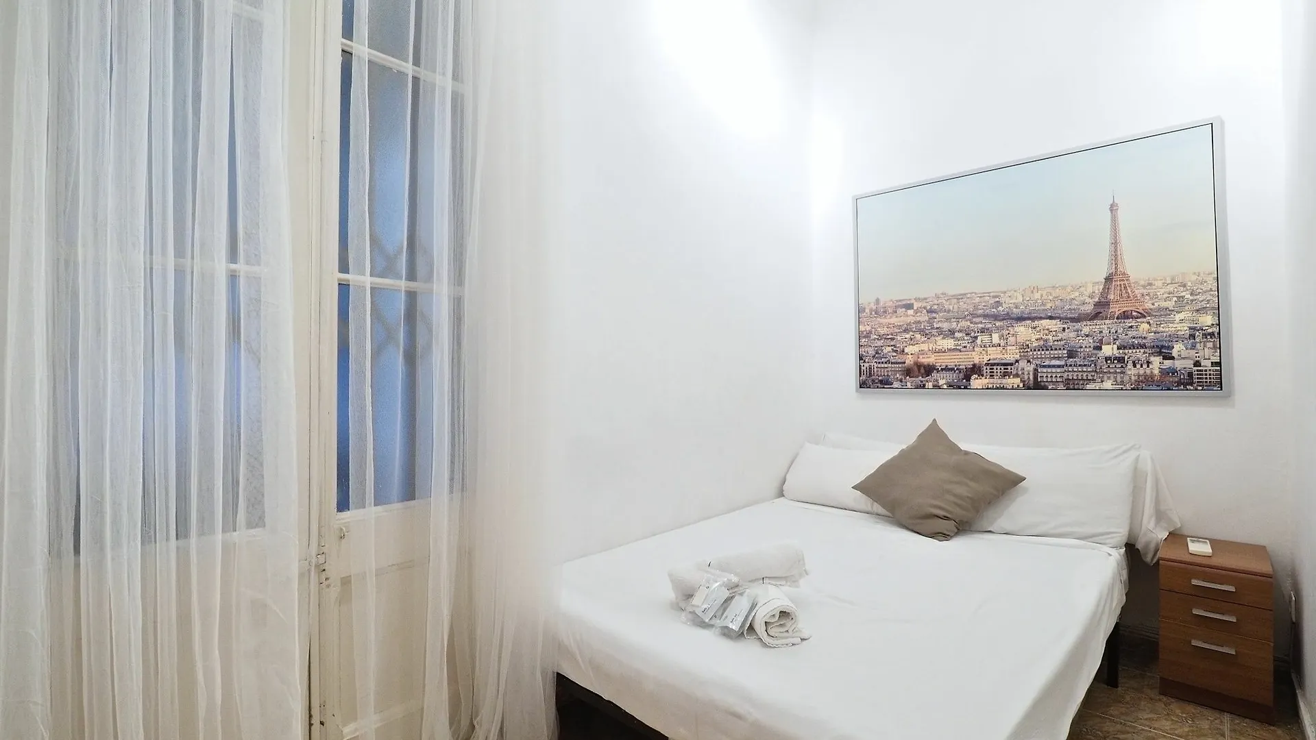 Suites4Days Central Park II Apartment Barcelona Spain