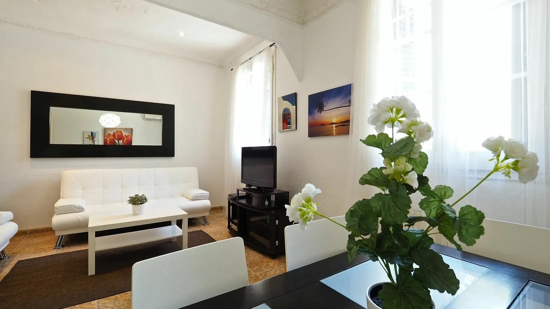 Suites4Days Central Park II Apartment Barcelona