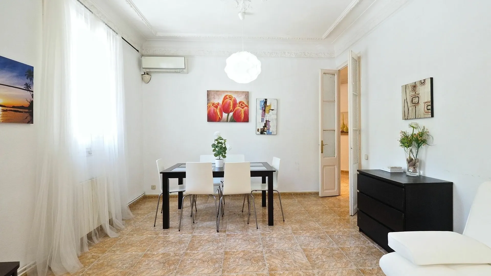 Suites4Days Central Park II Apartment Barcelona
