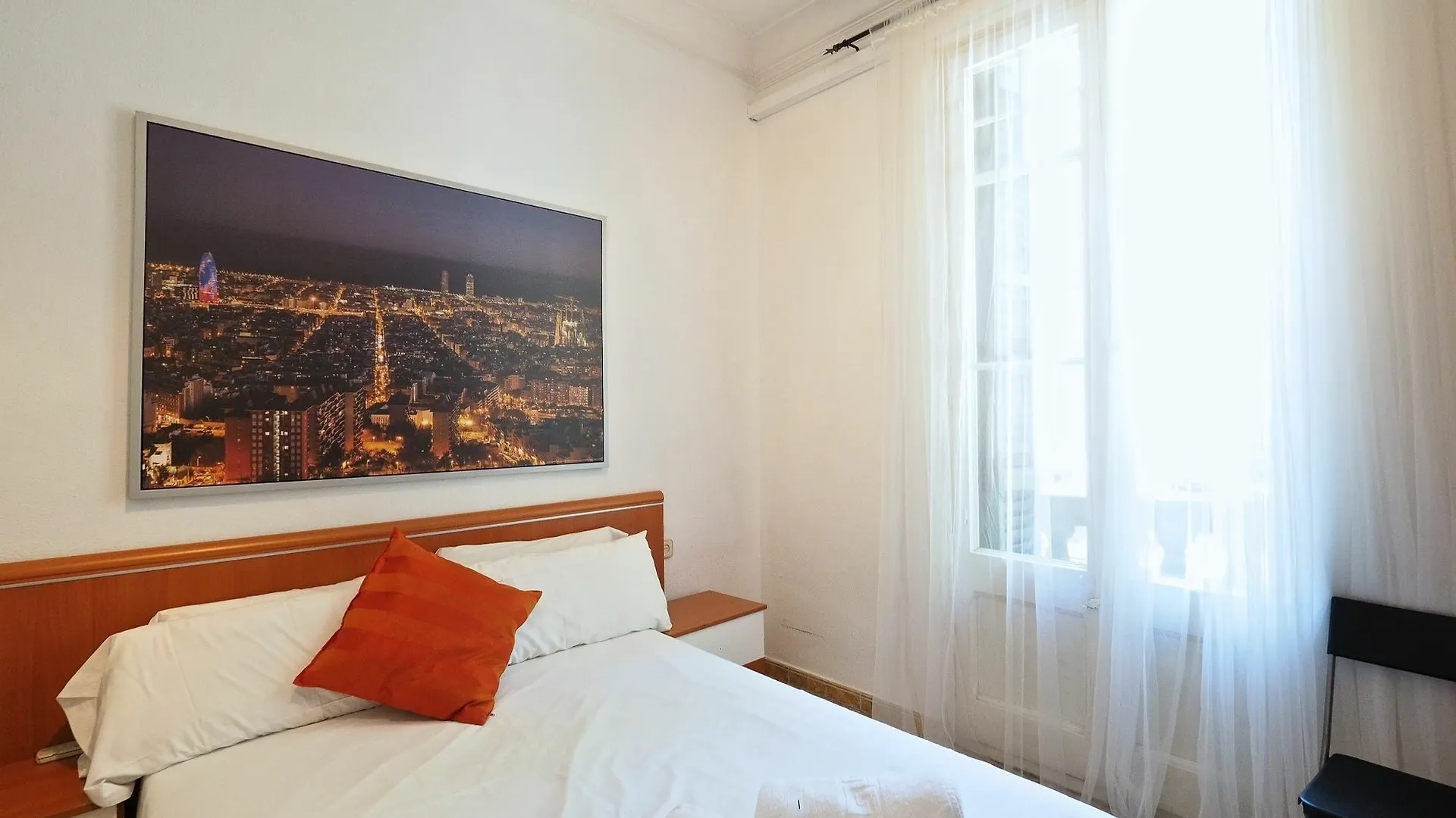 Suites4Days Central Park II Apartment Barcelona